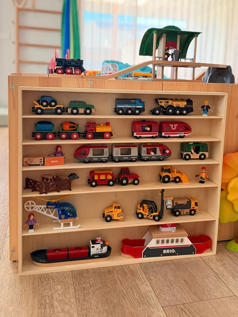 Wooden Train Display Rack, 6 Tier