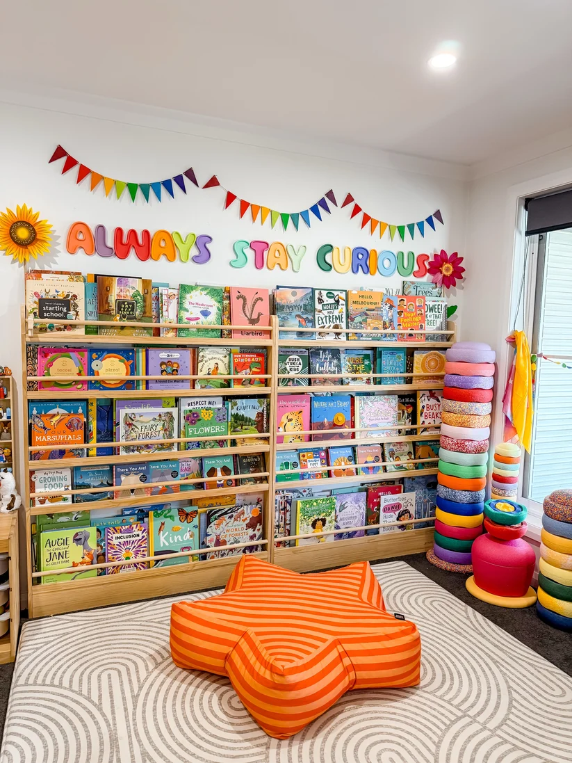 Front-Facing Bookshelf, 5 Tier, 120cm