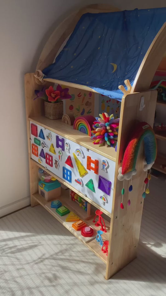 Library & Play Station